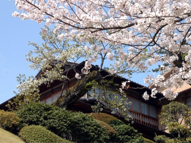 Atami Taikansou Екстериор снимка
