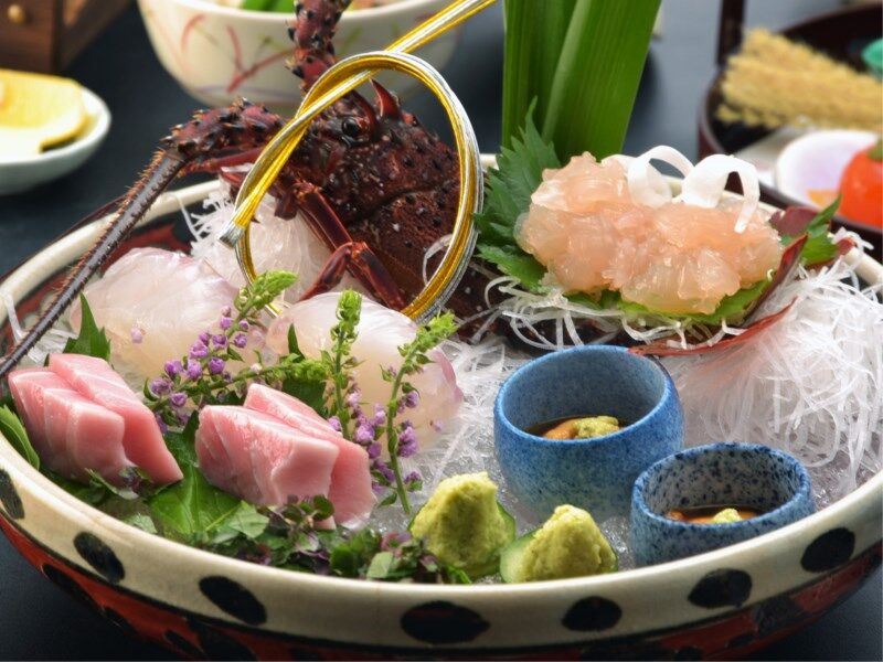 Atami Taikansou Екстериор снимка